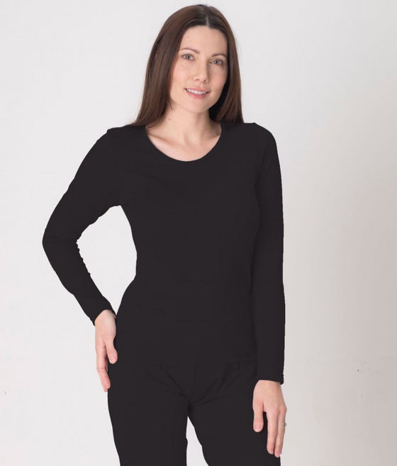 A woman wearing a long-sleeved black EMF protective vest Leblok