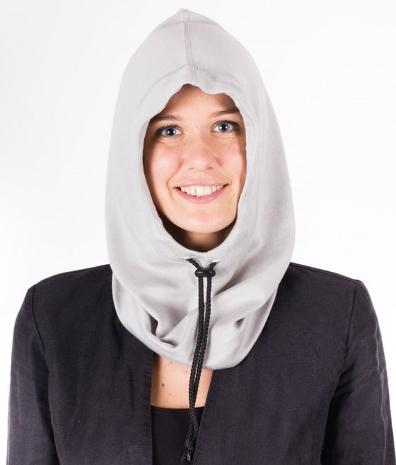 EMF protective hood Leblok in grey displayed on a woman