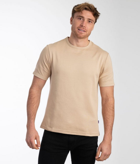 EMF protective T-shirt Leblok in beige on a man - front