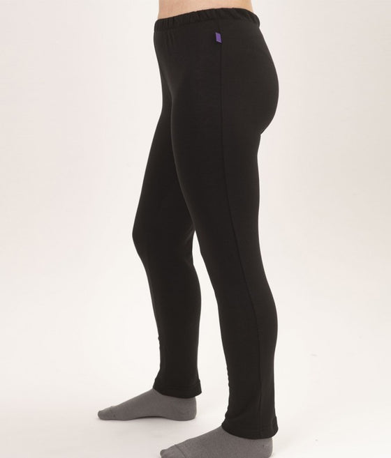 Black EMF shielding leggings Leblok on legs